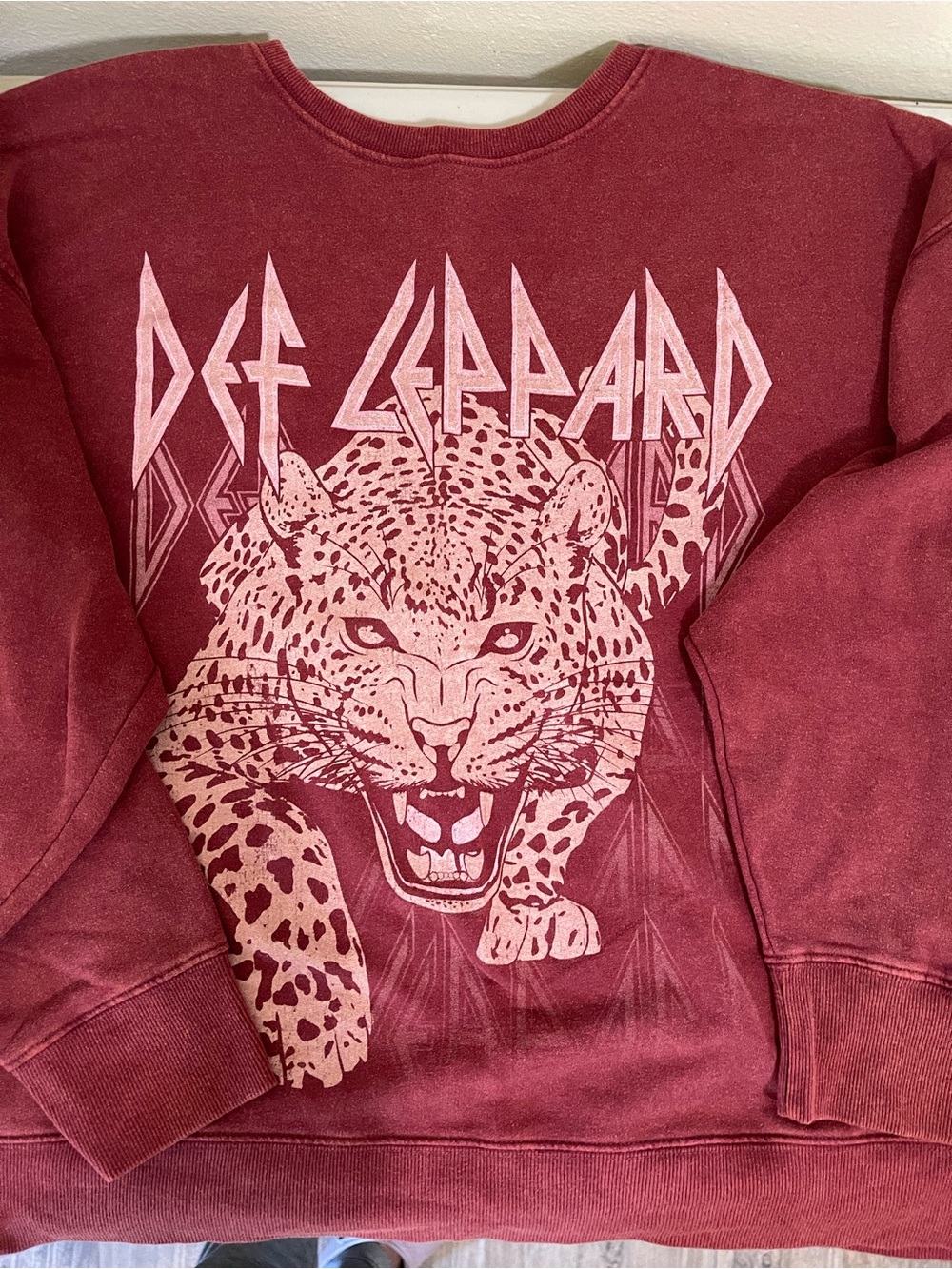 DEF LEPPARD long sleeve lightweight sweatshirt size L